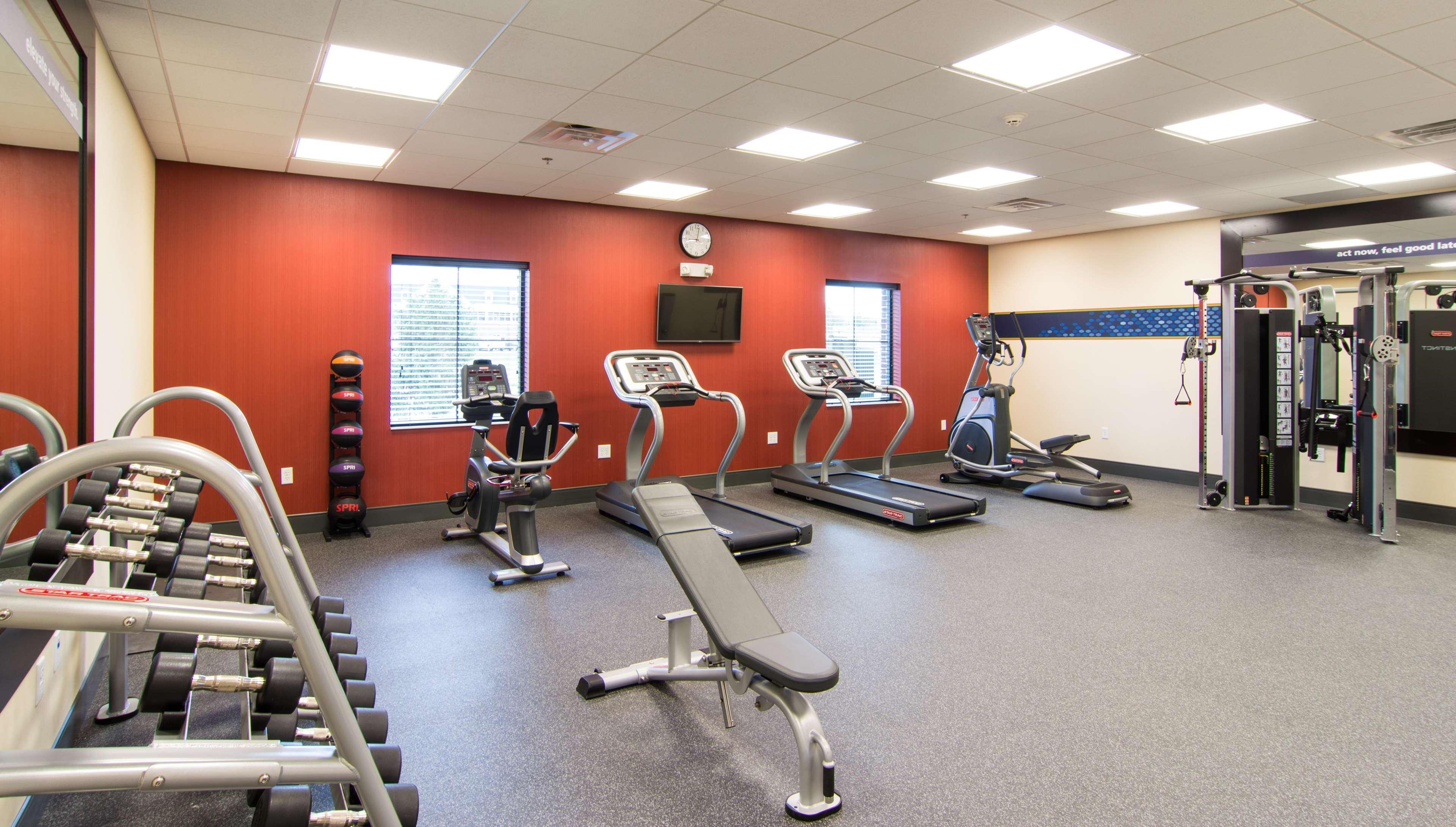 Hampton Inn Orange City Екстериор снимка